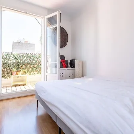 Gaspar - 2 Pieces Au Dernier Etage Avec Balcon Boulogne-Billancourt Exterior photo