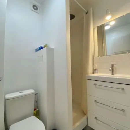 Gaspar - 2 Pieces Au Dernier Etage Avec Balcon Boulogne-Billancourt Exterior photo